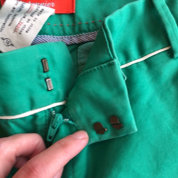 Anthropologie spring green Bermuda short - Picture 5 of 11